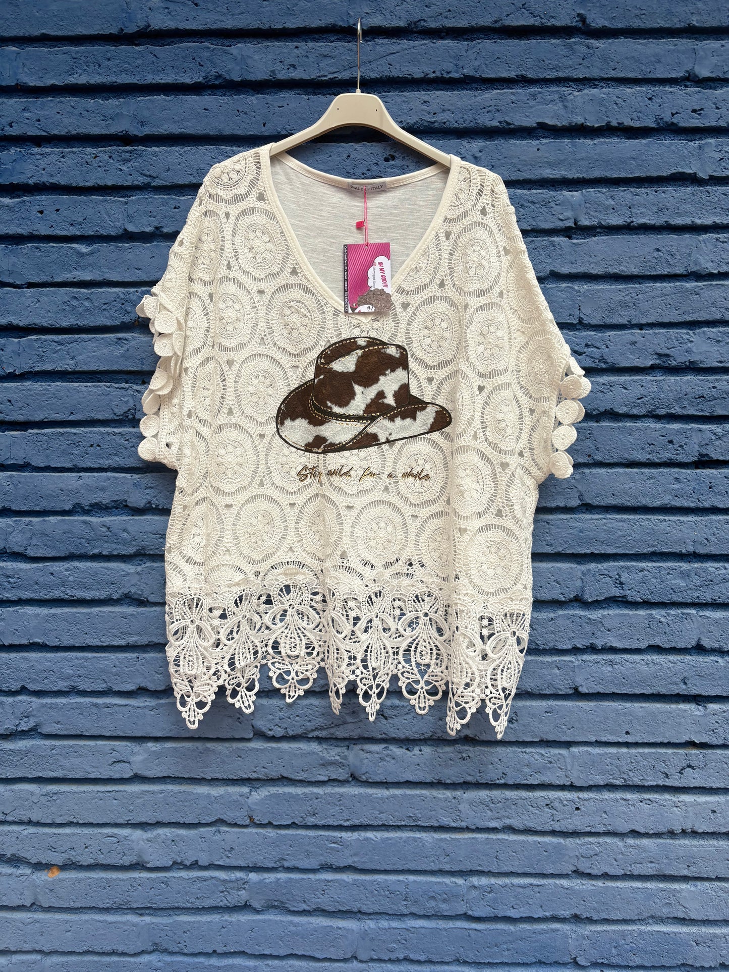 CAMISA ENCAJE CON ESTAMPADO VAQUERO