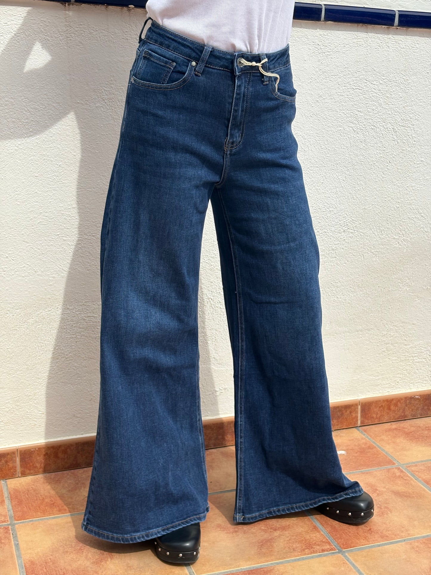 PANTALÓN VAQUERO ANCHO