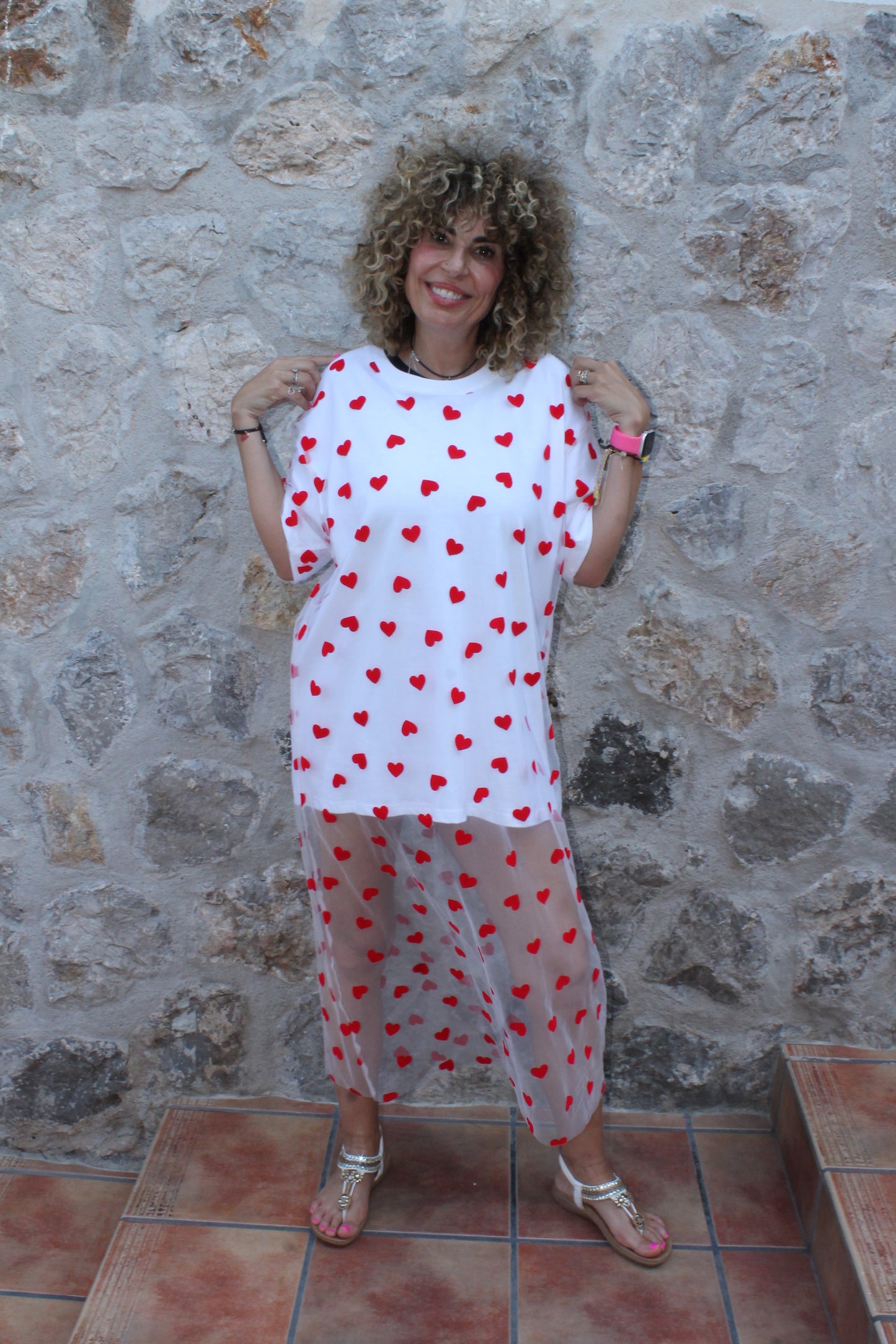 VESTIDO DE CORAZONES TUL