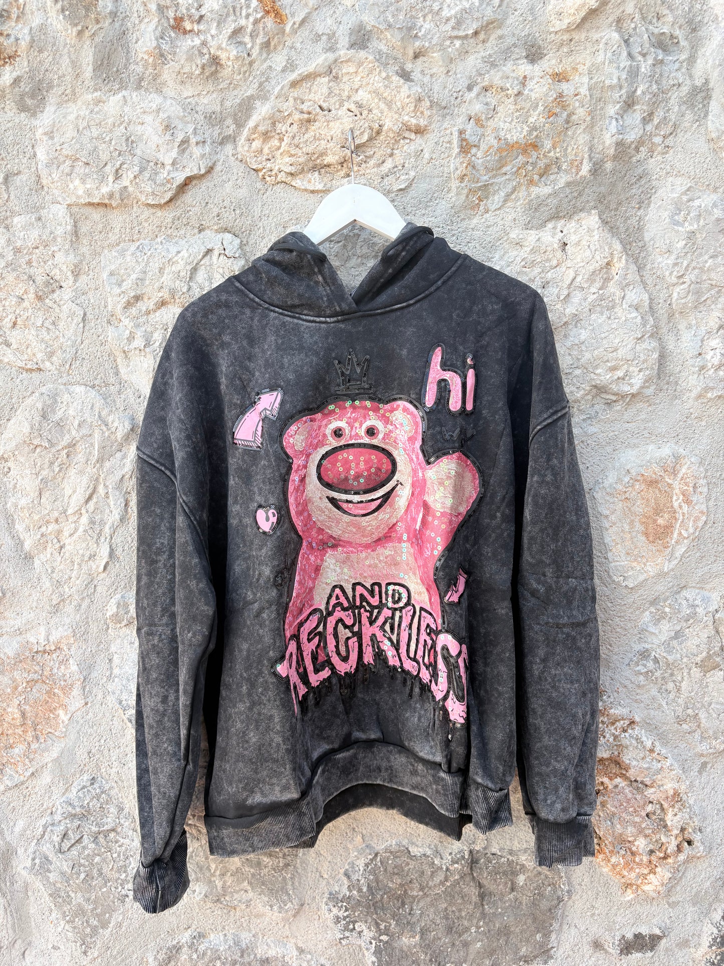 SUDADERA CON CAPUCHA Y OSO ROSA