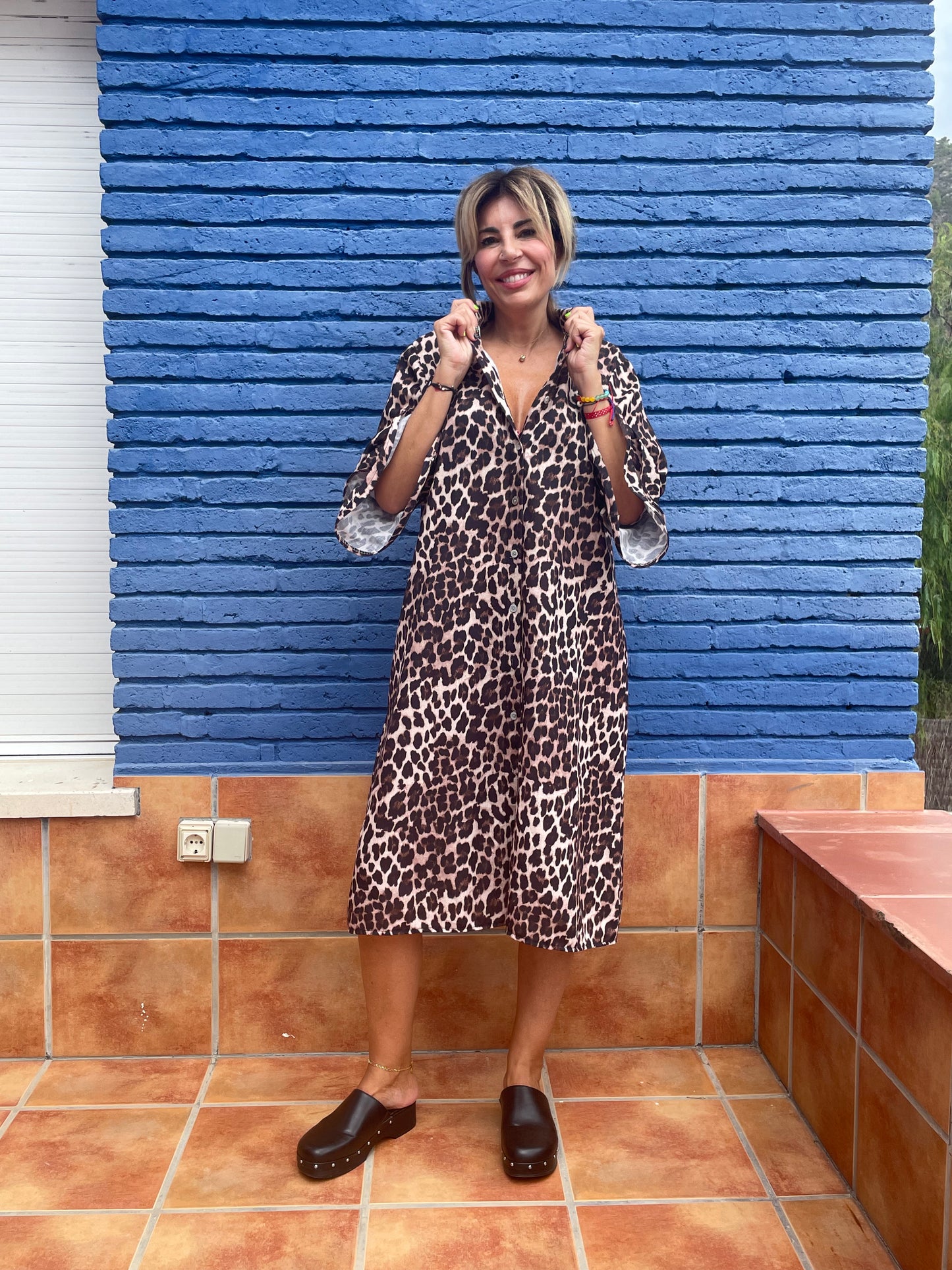 VESTIDO ANIMAL PRINT MANGAS VOLUMINOSAS